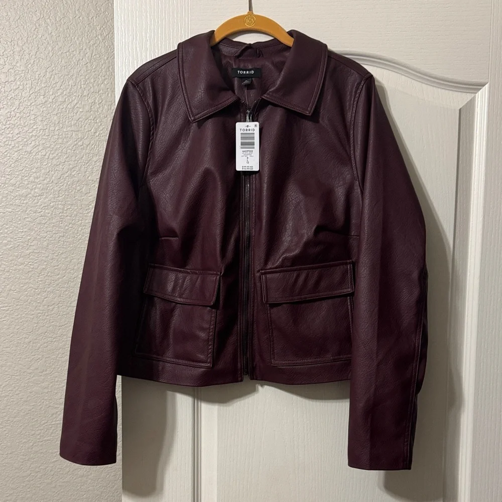 torrid Faux Leather Zip Jacket in Deep Plum 0X NWT - Picture 1 of 3